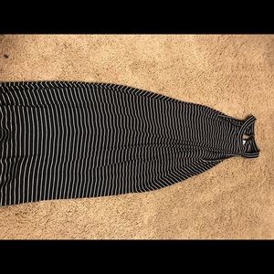 American Eagle black and white dress high neck